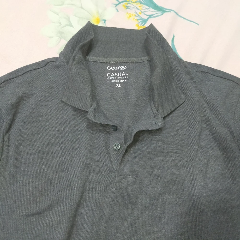 XL size tshirt but it will fit to XXL - Picture 2 of 14